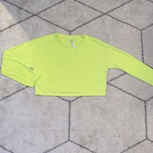 Aritzia babaton oversized shirt xsmall